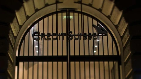 Eingangstor Credit Suisse Zürich