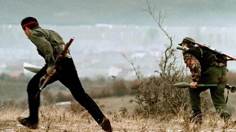 Kosovarische Kämpfer 1999 bei Pristina.
