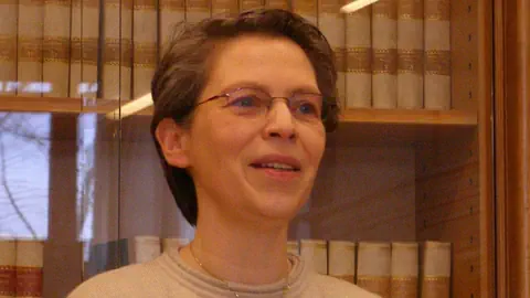 Porträt Barbara Hallensleben