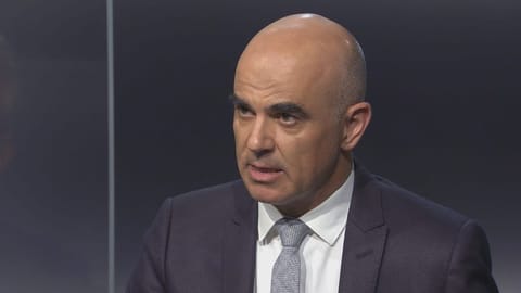 Wann genau weiten Sie die Zertifikatspflicht aus, Herr Bundesrat? Wann genau weiten Sie die Zertifikatspflicht aus, Herr Bundesrat?