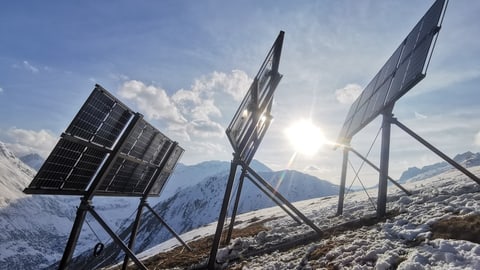 Solaranlagen in den Alpen – jetzt wird es konkret Solaranlagen in den Alpen – jetzt wird es konkret