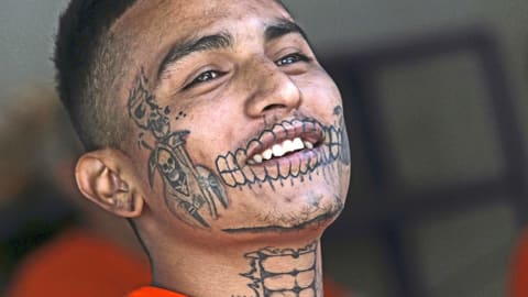 Tattoos Am Arbeitsplatz Meistens Kein Problem Aber Sie Durfen Nicht Sichtbar Sein News Srf Tattoos Am Arbeitsplatz Meistens Kein Problem Aber Sie Durfen Nicht Sichtbar Sein News Srf