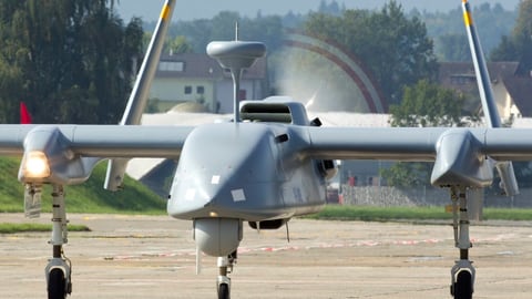 Drohnen und Raketen sollen Kampfjets ersetzen Drohnen und Raketen sollen Kampfjets ersetzen