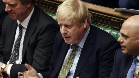 Britisches Unterhaus verabschiedet Brexit-Gesetz