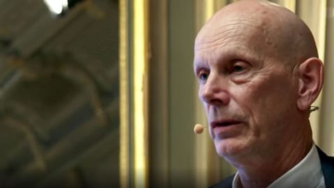 Tschüss Corona: Drei Menschen und ihre Wege durch die Pandemie