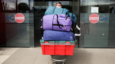 Fliegen nur mit Impfnachweis – das Reisen der Zukunft?