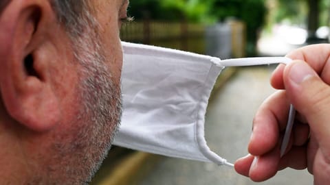 Aerosol-Forscher: «Die meisten Stoffmasken filtern schlecht»