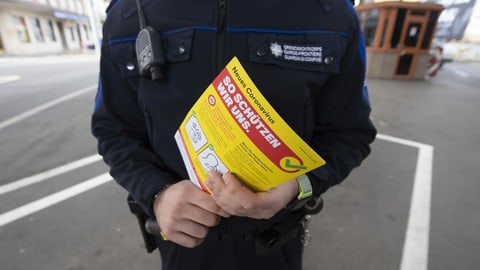 Der Bund informiert über die Aufklärungsmassnahmen Der Bund informiert über die Aufklärungsmassnahmen