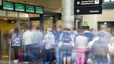 Soll die Schweiz eine Klimaabgabe auf Flugtickets einführen?