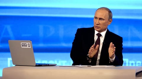 Putin: «Sind die dort jetzt völlig bescheuert geworden?» Putin: «Sind die dort jetzt völlig bescheuert geworden?»