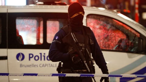 16 Festnahmen bei mehreren Razzien in Belgien 16 Festnahmen bei mehreren Razzien in Belgien