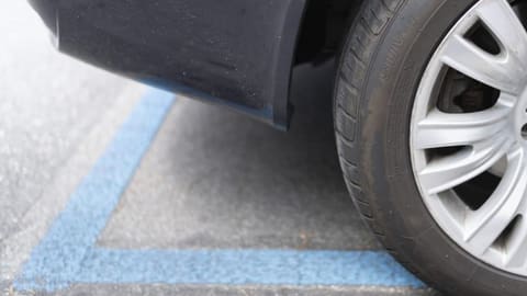 Schweizer Novum: Günstigeres Parkieren für Elektroautos in Bern