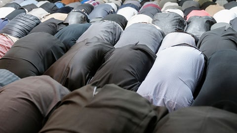 Angeklagter Imam predigt ungehindert in Schweizer Moscheen Angeklagter Imam predigt ungehindert in Schweizer Moscheen