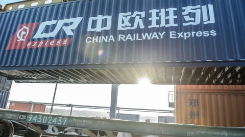 Studie relativiert Kritik an Jahrhundertprojekt Studie relativiert Kritik an Jahrhundertprojekt