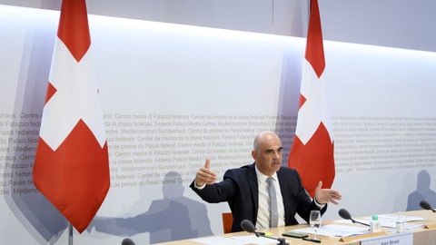 Der Bundesrat wird erneut von der Entwicklung überrascht Der Bundesrat wird erneut von der Entwicklung überrascht