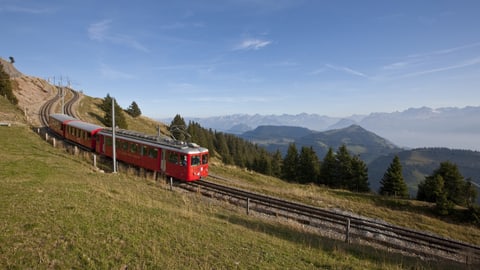 Berg- und Seilbahnen können wieder mehr Leute befördern Berg- und Seilbahnen können wieder mehr Leute befördern
