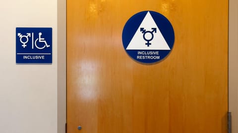 Ständerat ebnet Weg für einfacheren Wechsel des Geschlechts