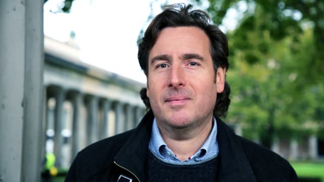 Ein Porträt von Christian Welzbacher. Ein Porträt von Christian Welzbacher.
