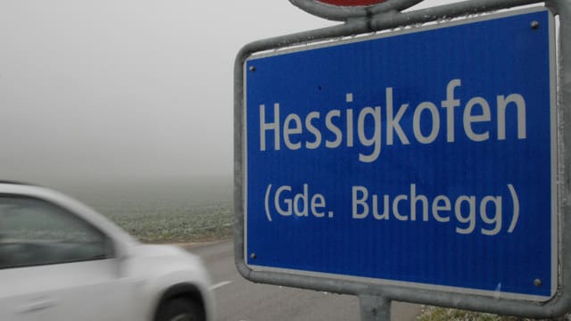 Ortstafel Hessigkofen. Ortstafel Hessigkofen.
