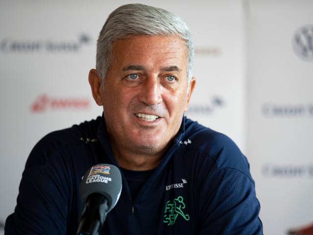 Vladimir Petkovic. Vladimir Petkovic.