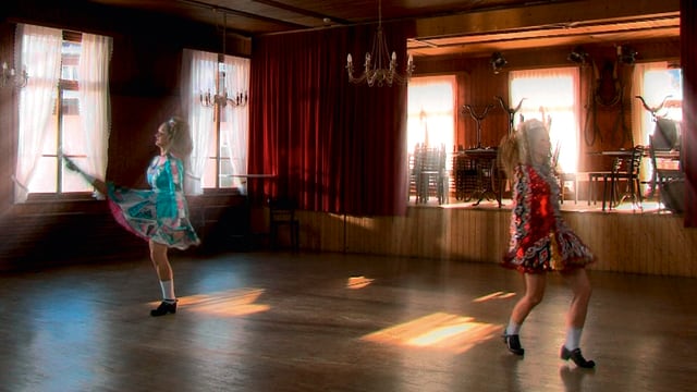 Video «Bödälä - Dance the Rhythm» abspielen Video «Bödälä - Dance the Rhythm» abspielen