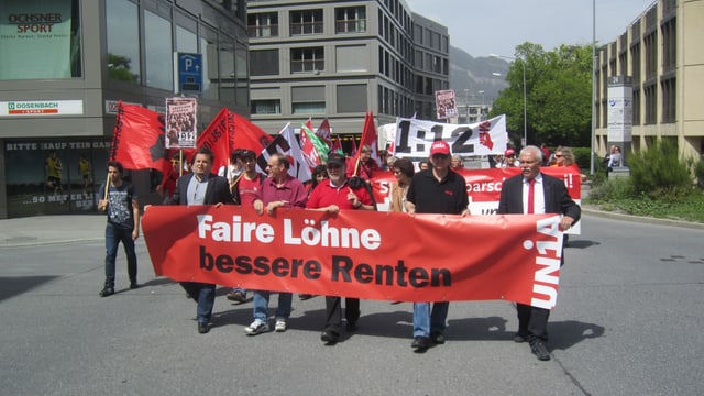 Manifestaziun per l'emprim da matg Manifestaziun per l'emprim da matg