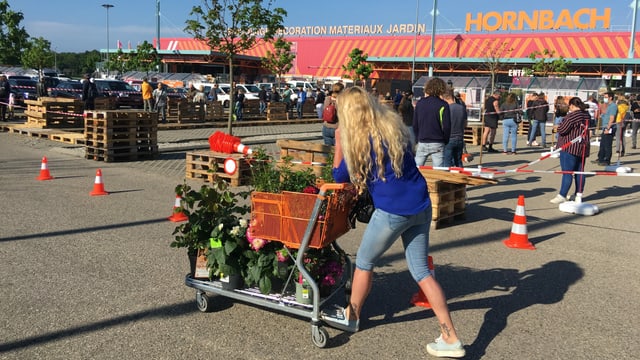 Hornbach in Etoy. Hornbach in Etoy.