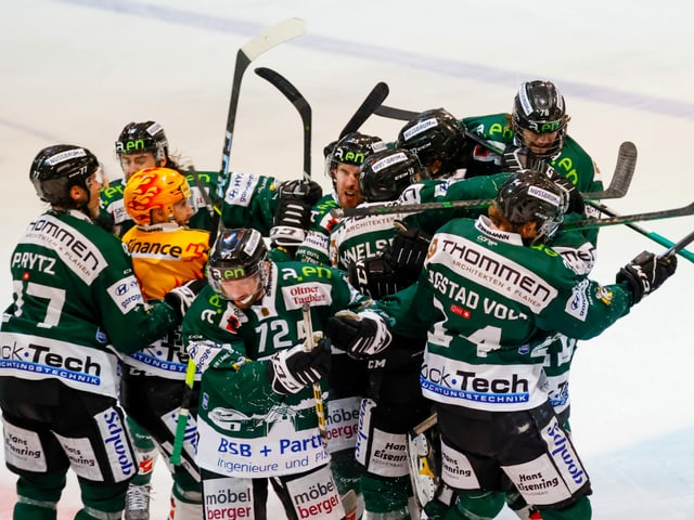 Olten qualifiziert sich für die Playoff-Halbfinals. Olten qualifiziert sich für die Playoff-Halbfinals.