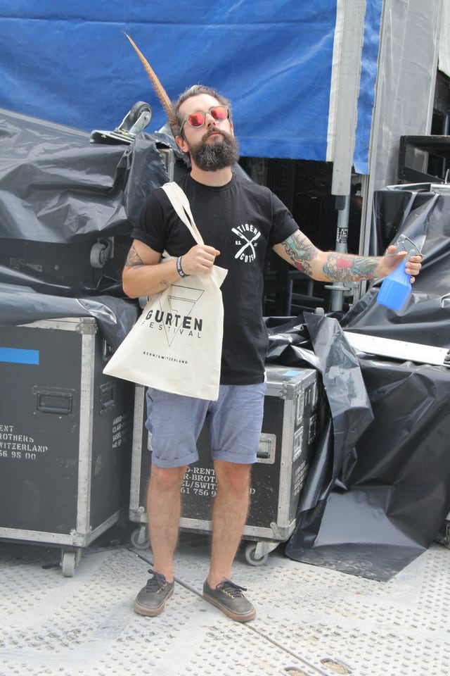 Andi Rohrer als Party-Hipster.