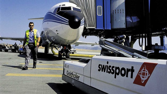 Flugzeug am Boden. Flugzeug am Boden.