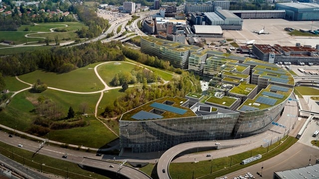 Visualisierung des Flughafen-Grossprojekts «The Circle» Visualisierung des Flughafen-Grossprojekts «The Circle»