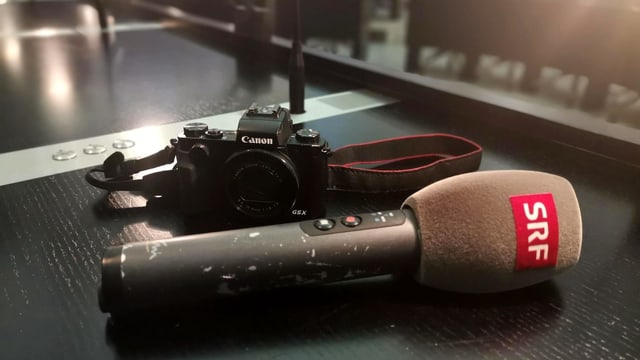 Microphone and camera Microphone and camera