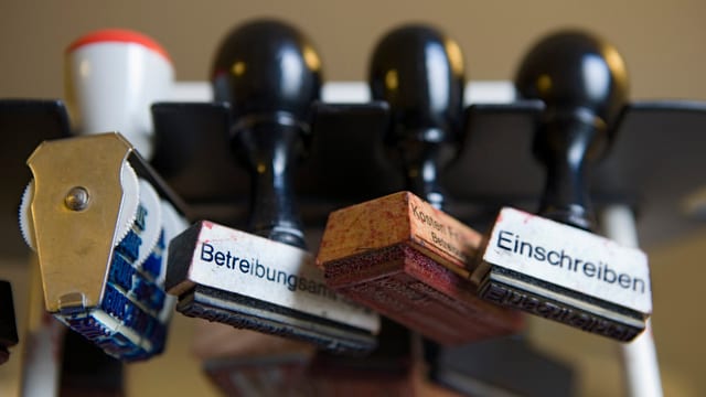 Tempel mit Einschreiben, Betreibungsamt etc. Tempel mit Einschreiben, Betreibungsamt etc.