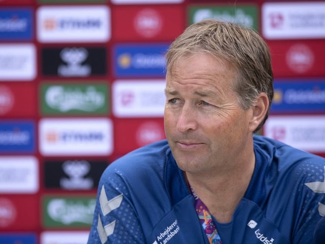 Kasper Hjulmand. Kasper Hjulmand.