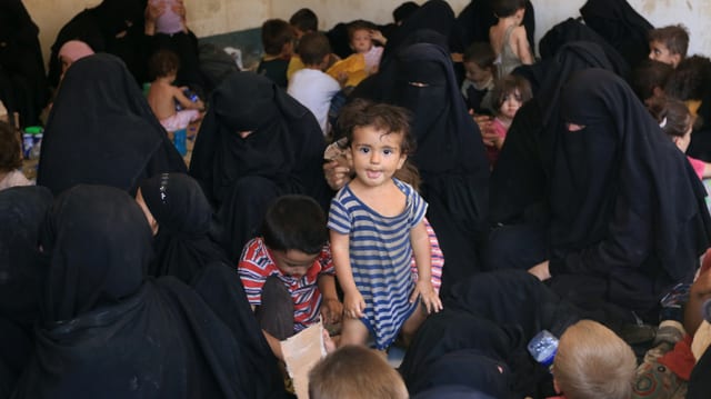 Angehörige von IS-Kämpfern im Irak. Angehörige von IS-Kämpfern im Irak.