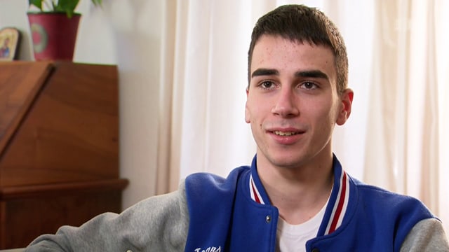 Aufnahme des jungen Mannes. Aufnahme des jungen Mannes.