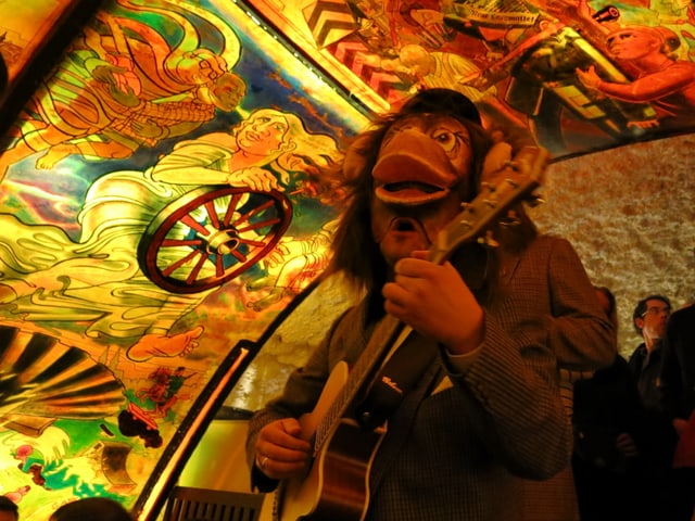 Ein Bänggler mit Gitarre