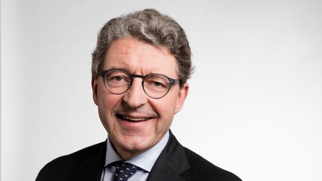 Per el è l'intent dal Cussegl federal necessari per l'industria d'armament Svizra. Per el è l'intent dal Cussegl federal necessari per l'industria d'armament Svizra.