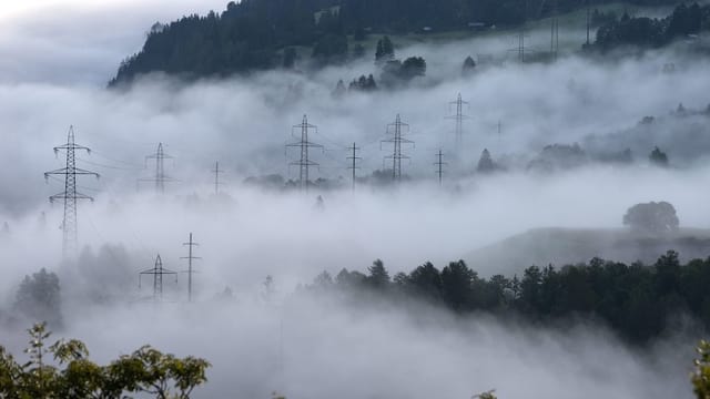 Morgennebel über Ilanz Morgennebel über Ilanz