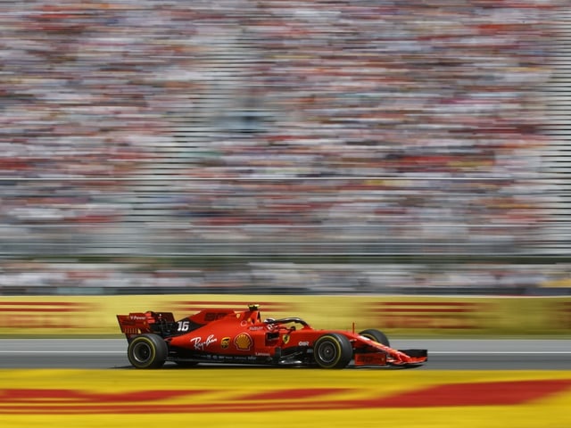 Der Circuit in Montreal 2019 mit einem Ferrari-Boliden in Aktion Der Circuit in Montreal 2019 mit einem Ferrari-Boliden in Aktion