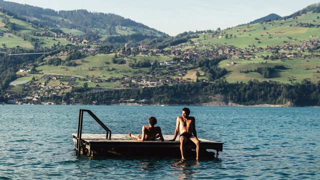 Dominic (Gabriel Noah Maurer) aus «Nr. 47» bei seinem ersten Date mit einem Mann. Dominic (Gabriel Noah Maurer) aus «Nr. 47» bei seinem ersten Date mit einem Mann.