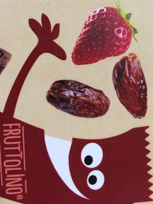 neue Verpackung: Datteln und Erdbeeren neue Verpackung: Datteln und Erdbeeren