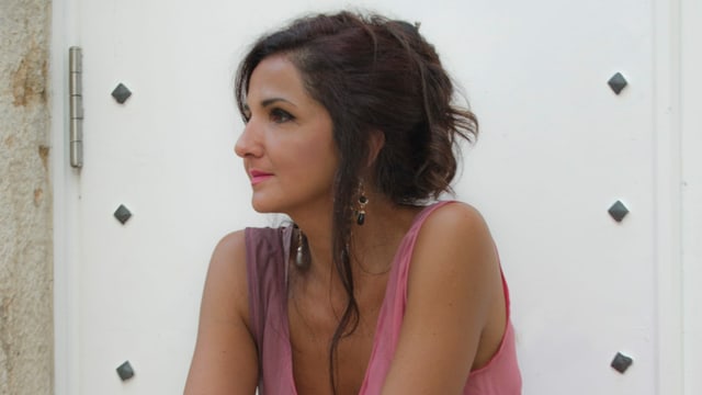 Porträt der libanesischen Musikerin Tania Saleh