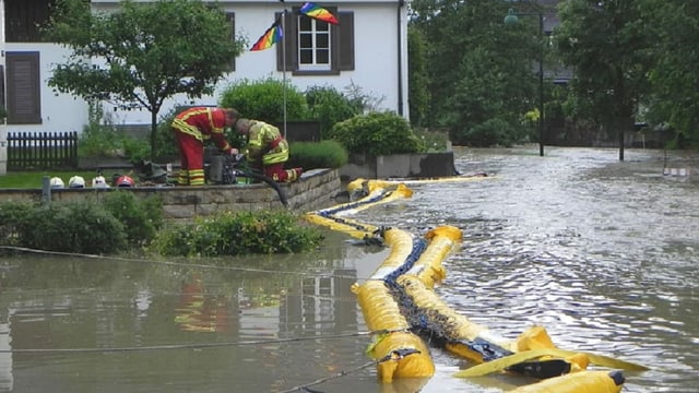 Feuerwehr im Einsatz Feuerwehr im Einsatz
