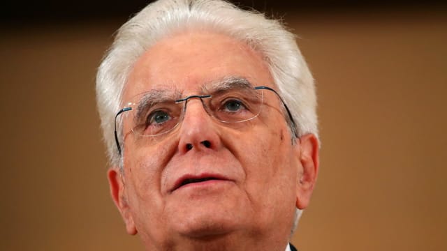 Sergio Mattarella. Sergio Mattarella.