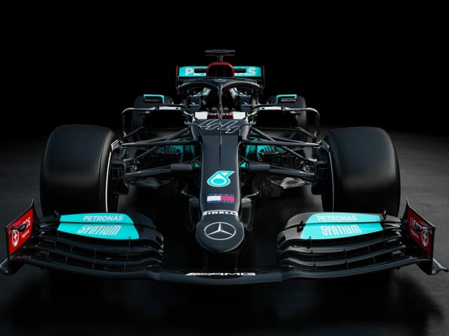Der Mercedes W12. Der Mercedes W12.