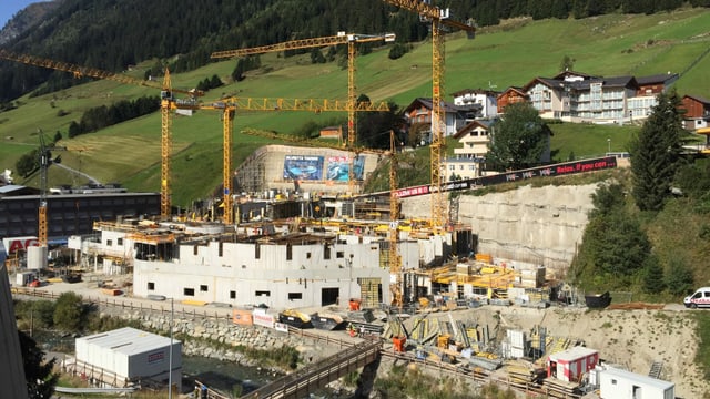 Baustelle mit Kränen Baustelle mit Kränen