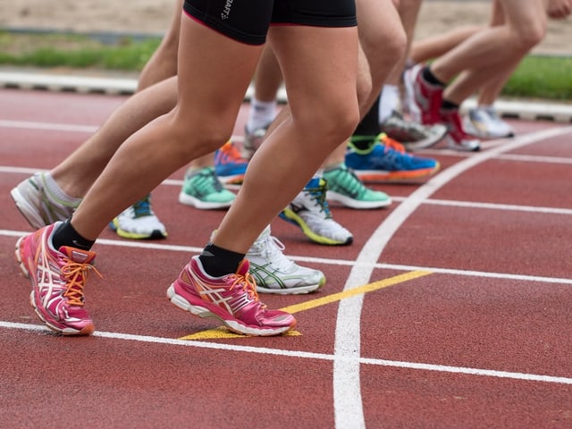 Sportschuhe Sportschuhe