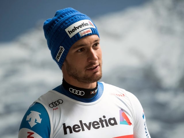 Luca Aerni schaut in die Kamera.