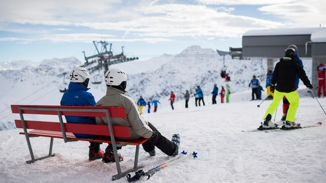 Skifahrer im Skigebiet Arosa Skifahrer im Skigebiet Arosa